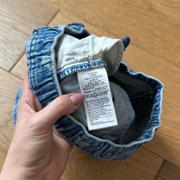 GAP Boys 5T Disney Mickey Mouse Pull-On Denim Shorts - EUC+ - Picture 4 of 4